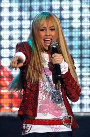 FHNYHYQJWAPJYRJDMNL - Hannah Montana