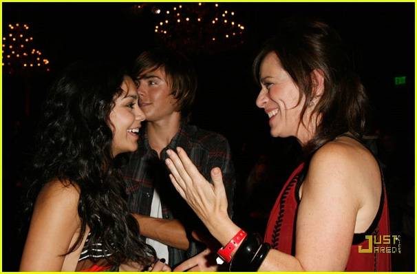 zanessa-fredericks-of-hollywood-23 - zanessa