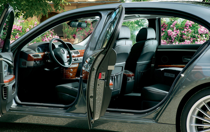 BMW_B7_425-1680 - DESKTOP BMW