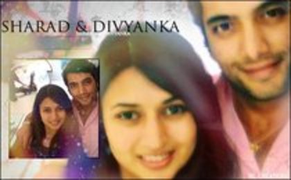 AIKZMIGTORPIATIWDZV - Divyanka si Sharad