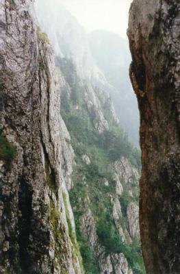 PIATRA - muntele din tara noastra