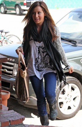 ashley-tisdale-02-450x694 - ASHLEY TISDALE