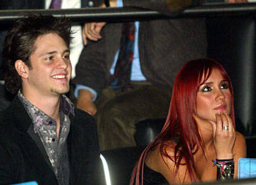 0823144946e302b9be8efhg9 - poze Dulce Maria si Christopher Uckermann