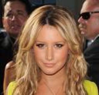  - Ashley Tisdale la ALMA Awards