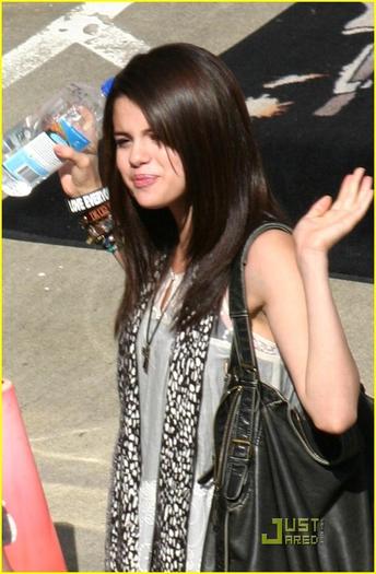 Selena_Gomez_1252598299_1 - album special selena gomez