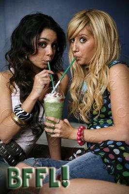 Vanessa Hudgens & Ashley Tisdale - BFF