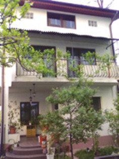 anunt_05_1178538289_1