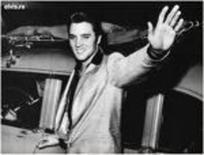 27 - ELVIS PRESLEY