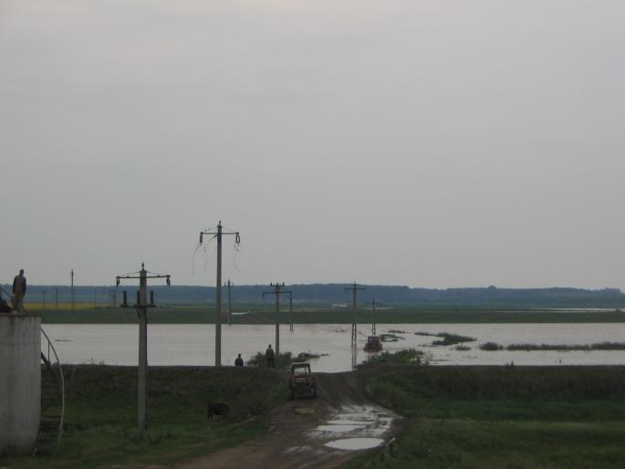 inundatii (8) - inundatii 2005 Galati