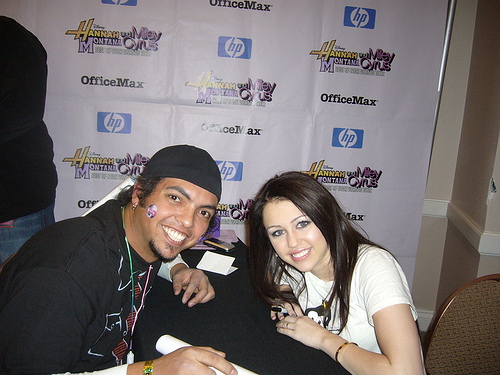 3654032752_35aee6274c[1] - Miley Cyrus