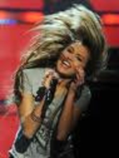 waw - Miley Cyrus