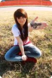 ZANYRIBPZXJBRPWJQSV - brokelle bones