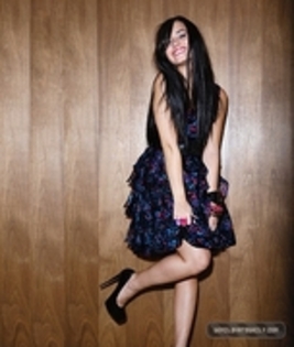 XELHGVPVDSNMABZKARK - Demi Photoshoots 1