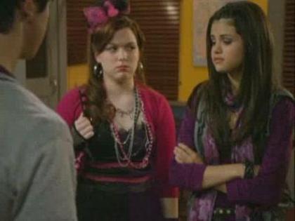 Wizards_of_Waverly_Place_The_Movie_1252725292_0_2009 - 00-Wizards of Waverly Place The Movie