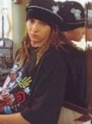 8023fdb1eaac0318 - tom kaulitz