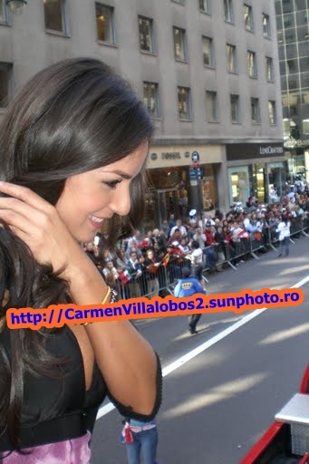 SinSenosTour 206 - Carmen in realitate