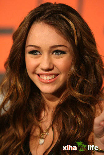 BQHICVHZEQVROZTJJMB - Hannah Montana-Miley cyrus