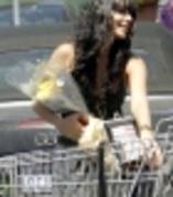 thumb_018 - vanessa hudgens At Ralphs super market