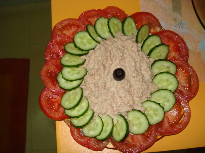 SALATA DE TON