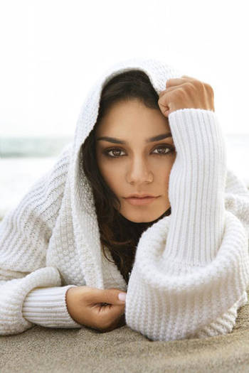 Vanessa-Hudgens-ta03 - vanessa hudgens