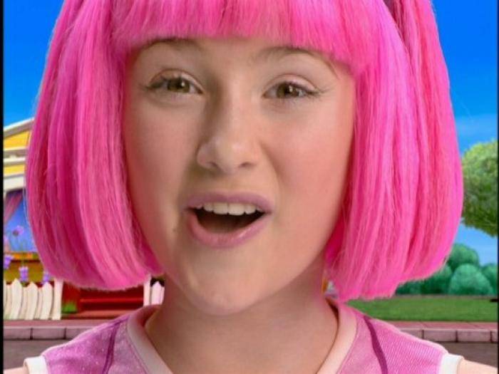XASAWRFKIUTRCQZMYYE - Stefania Lazy Town
