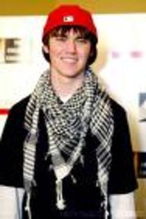 imagesCAHPITEV - CAMERON BRIGHT