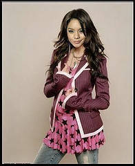 872767064_8cd5cefec2_m - vanessa anne hudgens