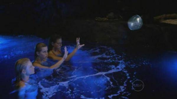 IKHDCYVFQHLPQQPLHXR - H2o