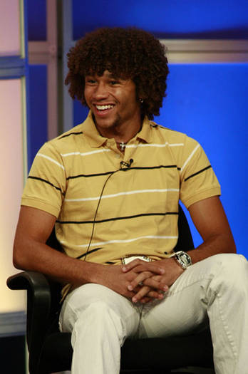 Corbin-Bleu-ht07 - corbin bleu