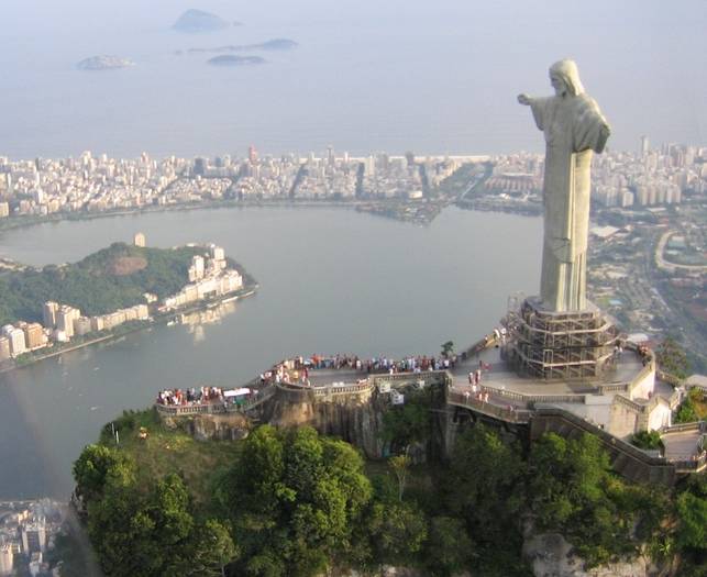 Statuia lui Iisus din Rio de Janeiro
