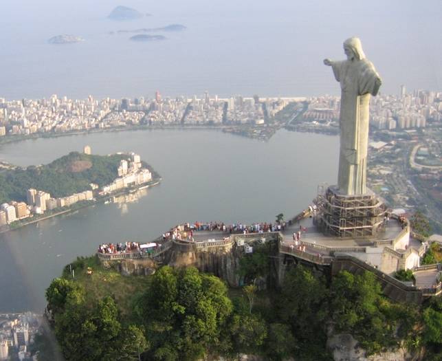 Statuia lui Iisus din Rio de Janeiro