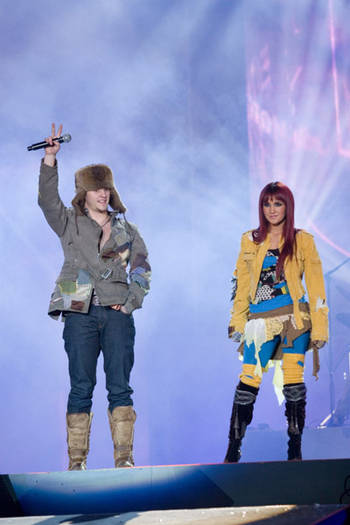 11786995maurica12112006ih3 - poze Dulce Maria si Christopher Uckermann