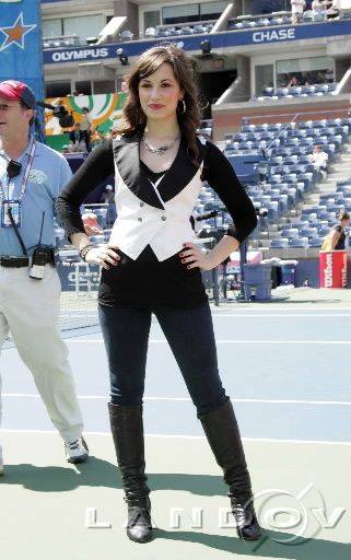 demilovato_net-arthurasheskidsday-0009 - demi lovato
