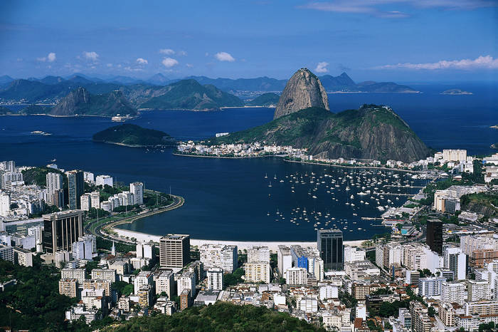 Overlooking Rio - imagini pentru ecran