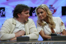 new_annasemenovich_11_09_07mtv01