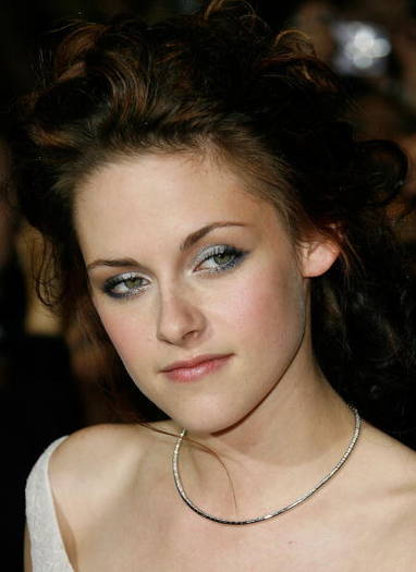 83733491_2 - Kristen Stewart