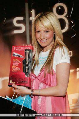 LEVZGNAHYHBXVCBIWGZ - Album Pentru MileyMary