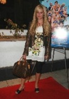 FIJKLIAZTWGOKFMMVTZ - ASHLEY TISDALE