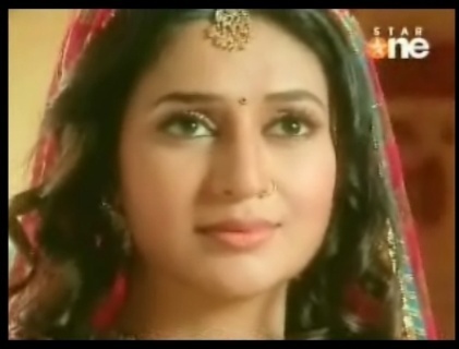 2q9j974 - Divyanka Tripathi in rolul Radhikai