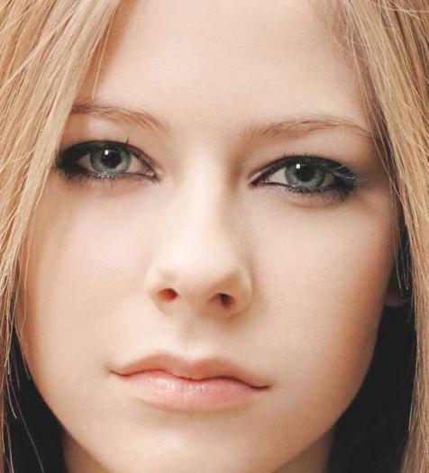 avril_lavigne_not_just_a_pretty_face[1] - avril lavigne