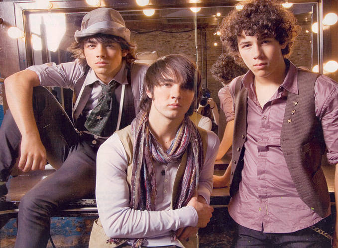 30xgz6v - Jonas Brothers