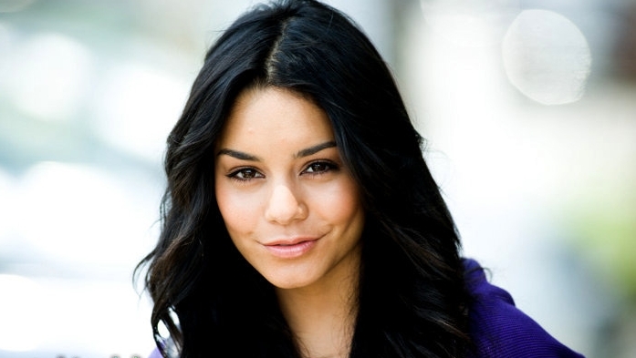 1268z2c - Vanessa Hudgens Sedinta foto
