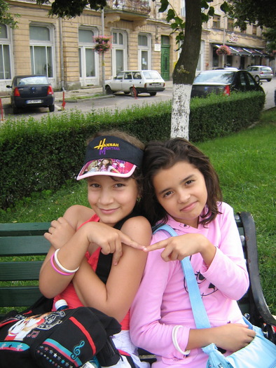 Me and my bff - Eu mik shi inofensiva