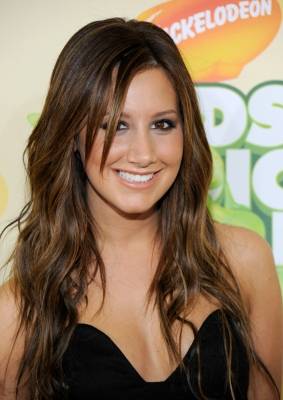 normal_017 - Ashley Tisdale At the Kids Choice Awards