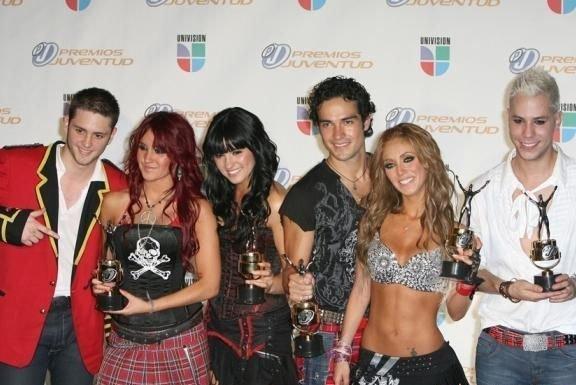 13 - rebelde