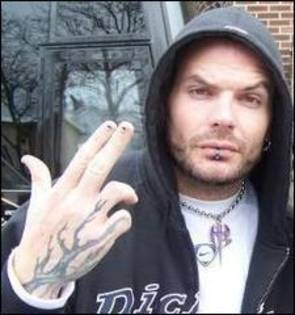 Jeff Hardy - Album pentru AdryCmPunk