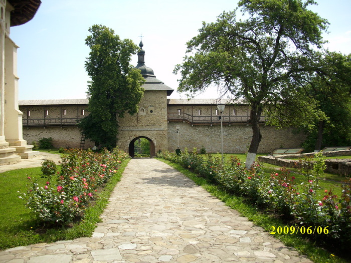 IMG_0016 - Manastirea Probota - Suceava