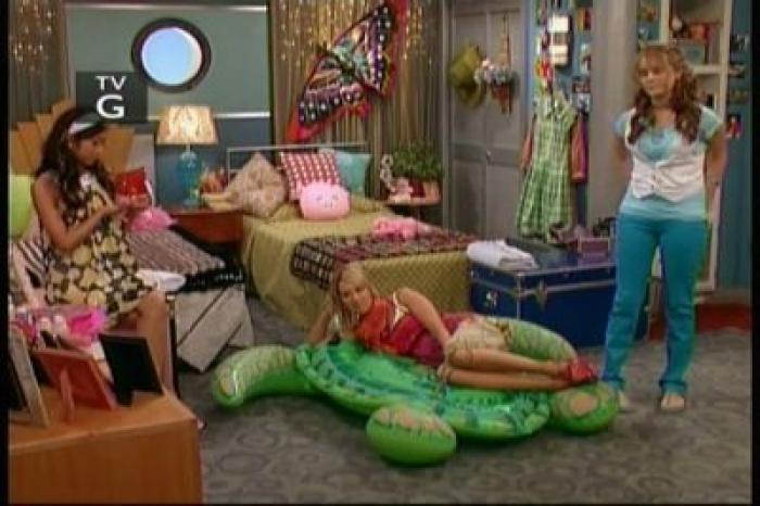 normal_221 - ashley tisdale