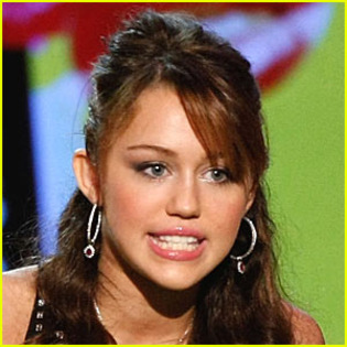 miley-cyrus-new-hannah-montana-movie - miley cyrus