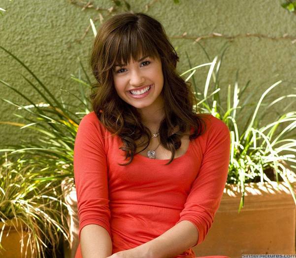 23 - poze demi lovato